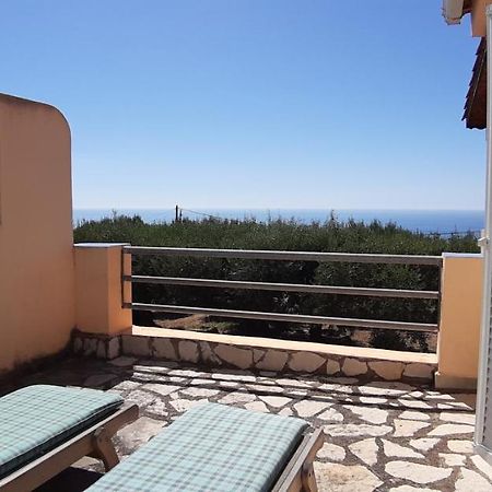 Il Veliero Apartment Fiskardo Bagian luar foto