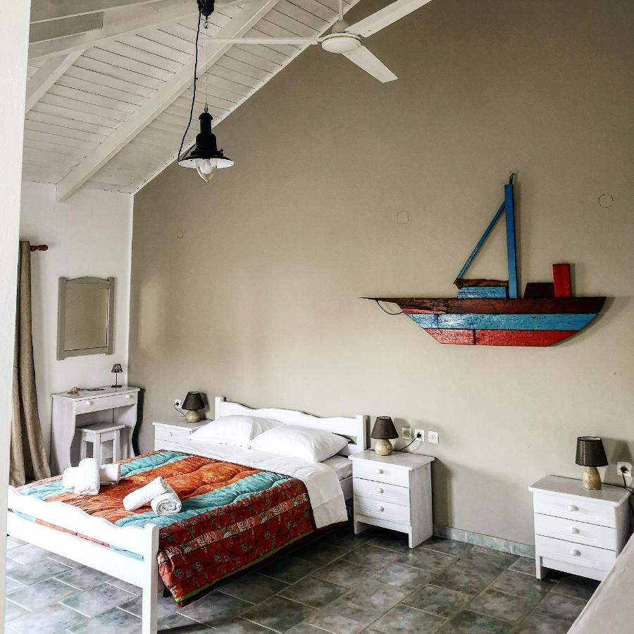 Il Veliero Apartment Fiskardo Bagian luar foto