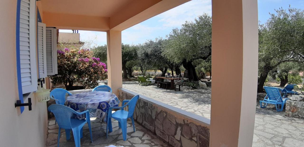 Il Veliero Apartment Fiskardo Bagian luar foto